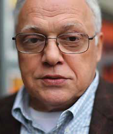 Михаил Окунь